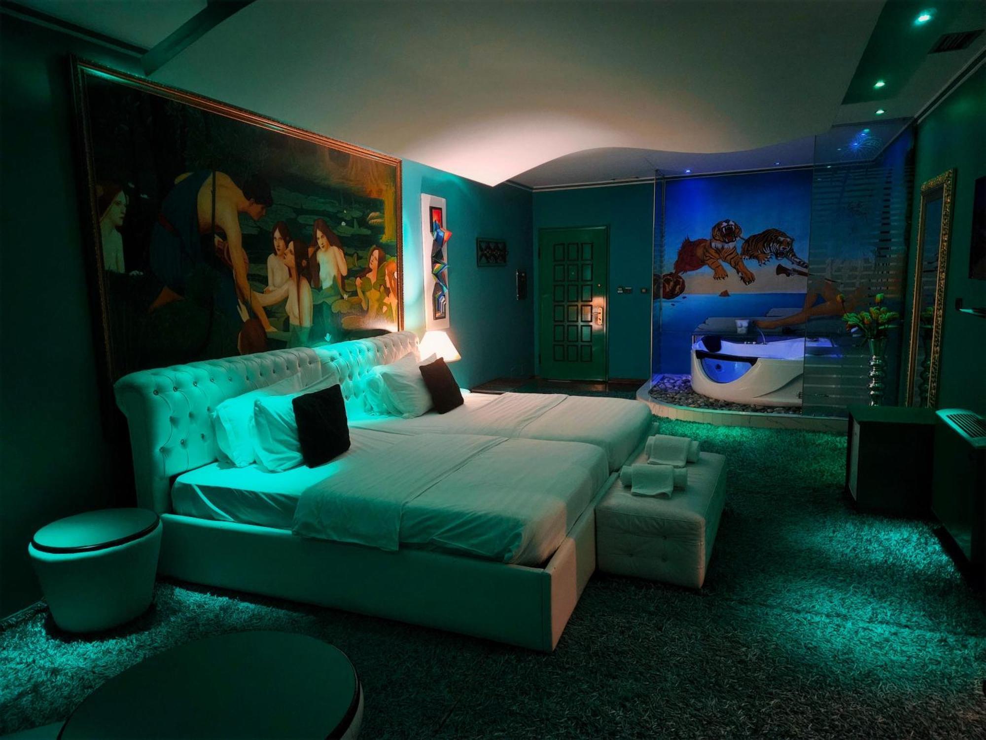 Hotel Rosa Blu Тирана Экстерьер фото
