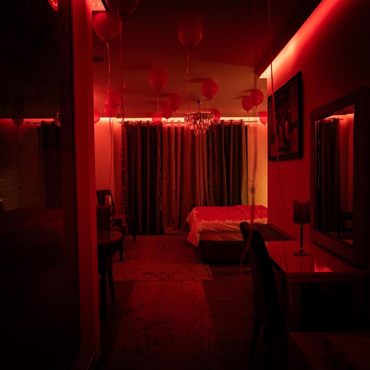 Hotel Rosa Blu Тирана Экстерьер фото