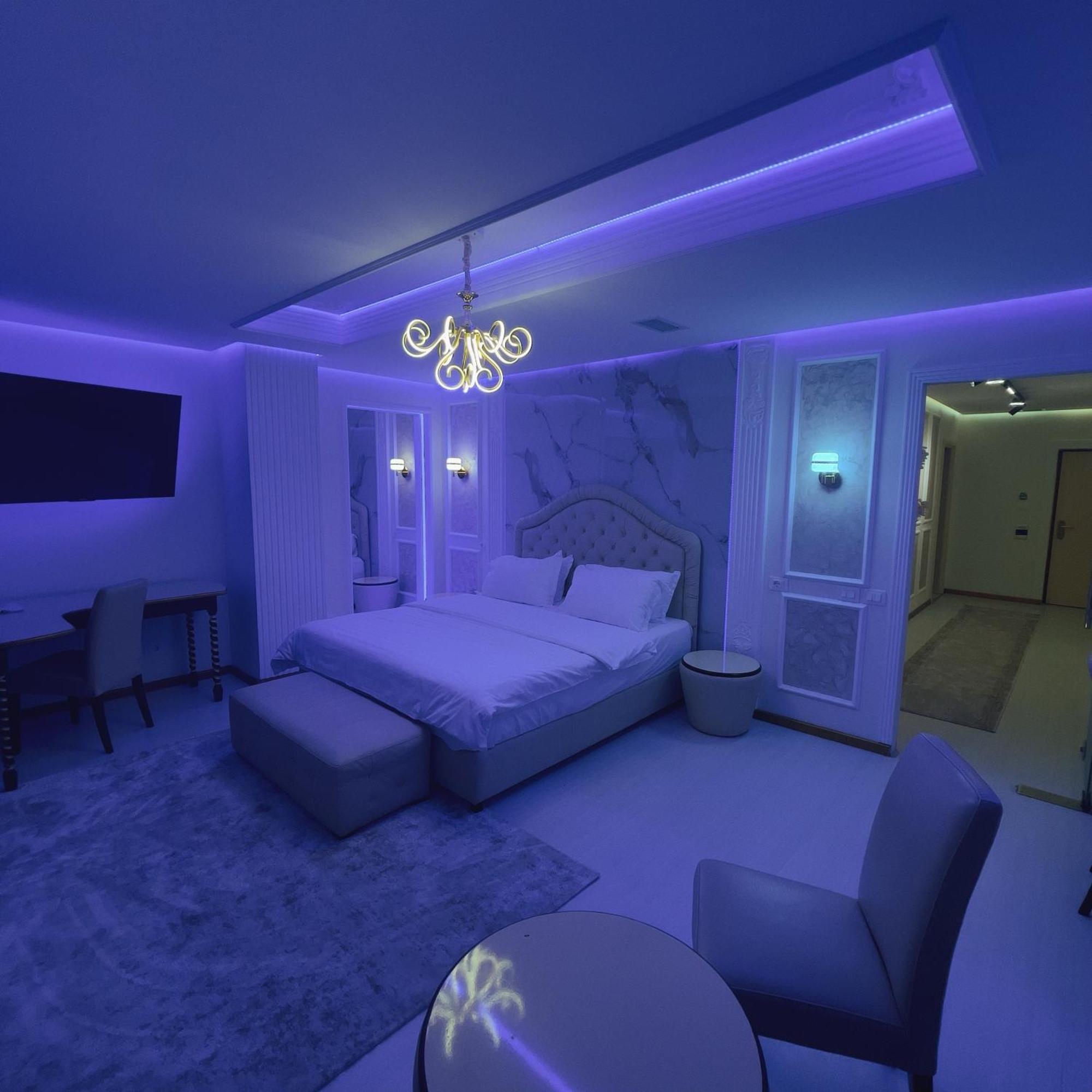 Hotel Rosa Blu Тирана Экстерьер фото
