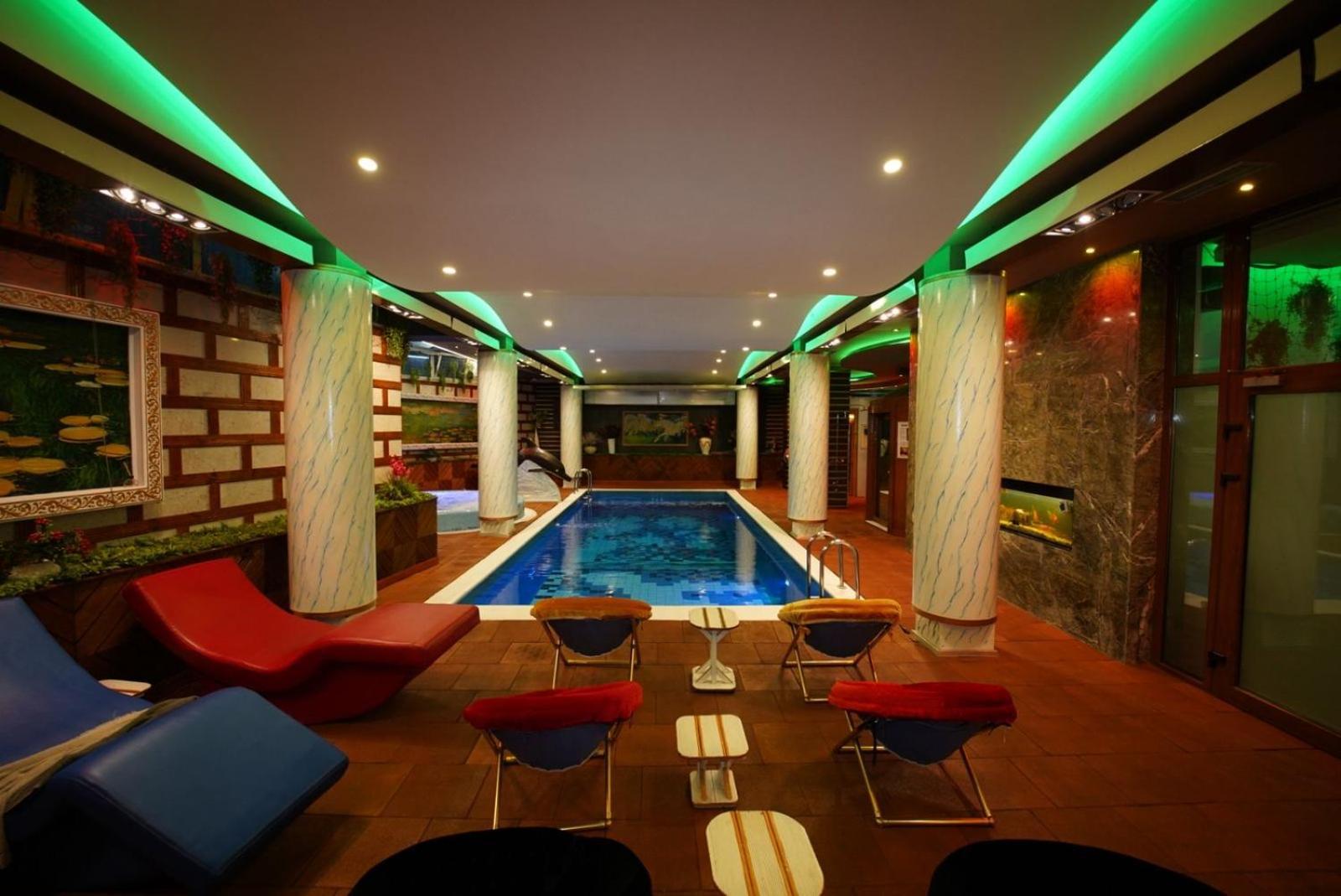 Hotel Rosa Blu Тирана Экстерьер фото